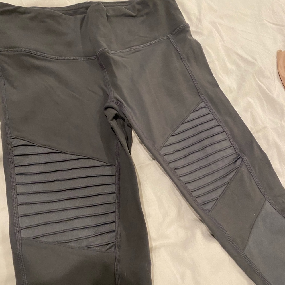 Alo Moro workout pants